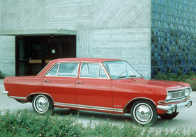 Opel Rekord L (1966) - as a four-door sedan (1966)