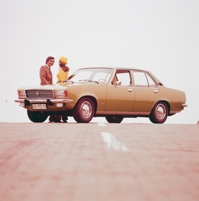 Opel Rekord L (1972) – zeitgenössisches Werbefoto