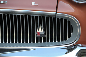 Opel Rekord P1 "Ascona" (1959) - mit dieser Plakette wurde die Montage in der Schweiz bezeugt