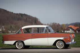 Opel Rekord P1 "Ascona" (1959) - viel Glas, aber auch viel Platz für die Hüte