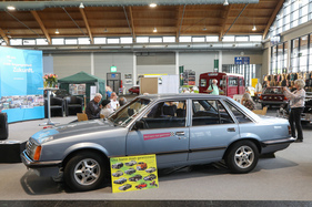 Opel Senator A (1980) - wirbt für die Lebenshilfe Giessen - Klassikwelt Bodensee 2023