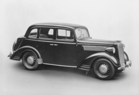 Opel Super 6 (1937) - mit 2,5 Liter grrossem Reihensechszylinder und 55 PS für 3850 Mark