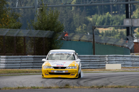 Opel Vectra STW (1996) bei der Tourenwagen Classics am AvD Oldtimer Grand Prix 2018 (1996)