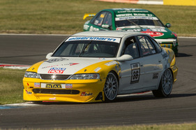 Opel Vectra STW (1998) - Tourenwagen Classics Lausitzring 2018 (1998)