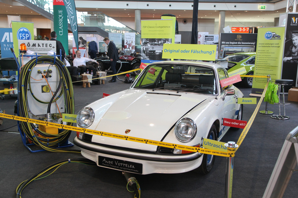 Original oder Fälschung? Untersuchungsmethoden präsentiert an einem Porsche 911 Carrera RS - Retro Classics Stuttgart 2017