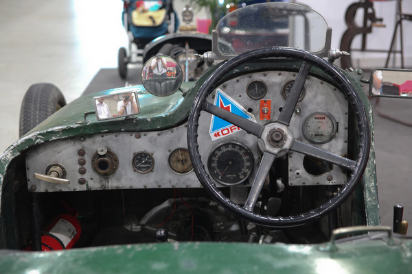 Originales Interieur beim superschnellen Sunbeam Twincam 3 Litre von 1926/1927 - Swiss Classic World 2014