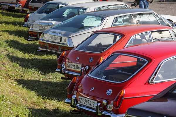 Paarungen - 2 x MGB GT und 2 x Citroën SM - Albisgütli Classic Cars & Bikes September 2022