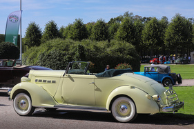 Packard 120 B Convertible (1936) - V8 mit 4730 cm3 und 120 PS, gut für 130 km-h - 21. Classic-Gala Schwetzingen 2025
