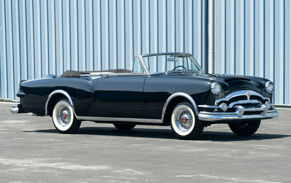Packard Caribbean Convertible (1953) wird als Lot 027 versteigert an der Gooding "Geared Online May" Auktion vom 3. bis 7. Mai 2021
