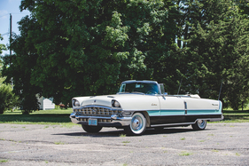 Packard Caribbean Convertible (1956) - als Lot 246 an der RM/Sotheby's Hershey Versteigerung vom 6./7. Oktober 2016