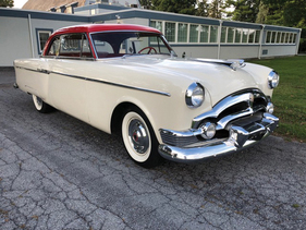 Packard Clipper Panama Hardtop Coupe (1954) - angeboten als Lot 356 an der RM/Sotheby's Versteigerung in Hershey am 11./12. Oktober 2018