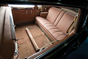 Packard Custom Super Clipper Seven-Passenger Sedan Henney (1947) - als Lot 104 an der RM Auction Motor City vom 26. Juli 2014