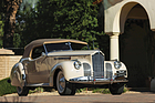 Packard Custom Super Eight One Eighty Convertible Victoria Darrin (1941) - angeboten als Lot 396 an der RM/Sotheby's Versteigerung in Hershey am 11./12. Oktober 2018