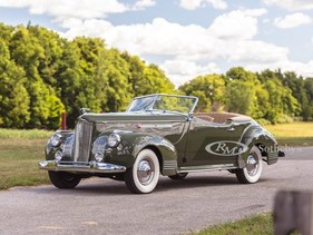 Packard Darrin One-Eighty Convertible Victoria (1941) - als Lot 250 angeboten an der RM Online Only Shift Monterey Versteigerung vom 14. und 15. August 2020