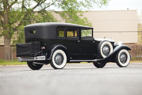 Packard Deluxe Eight All-Weather Town Car LeBaron (1930) - als Lot 144 an der RM Auction Motor City vom 26. Juli 2014