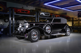 Packard Deluxe Eight Individual Custom Convertible Victoria by Dietrich (1932) - Lot 231 at the RM/Sotheby's Miami sale on March 1-2, 2024
