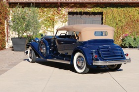 Packard Deluxe Eight Individual Custom Sport Phaeton by Dietrich (1932) - as lot 246 at the RM auction in Arizona on January 15/16, 2015