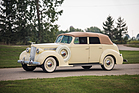 Packard Eight Convertible Sedan (1938) - als Lot 230 an der RM/Sotheby's Hershey Versteigerung vom 6./7. Oktober 2016
