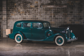 Packard Eight Seven-Passenger Business Sedan (1935) - als Lot 395 verkauft an der RM/Sotheby's Versteigerung der Guyton Collectoin am 5. Mai 2019