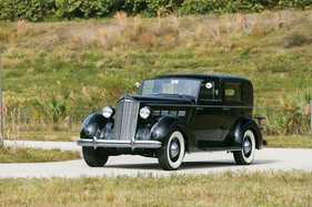 Packard One Twenty All-Weather Cabriolet (1937) - als Lot 278 angeboten an der RM/Sotheby's Amelia Island Versteigerung am 8./9. März 2019