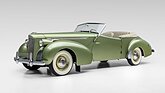 Bild: Packard One Twenty Convertible Victoria by Darrin (1940) - als Lot 179 an der Broad Arrow "The Quail"-Versteigerung 2026