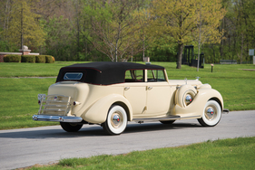 Packard Super Eight Convertible Sedan (1938) - als Lot 178 an der RM Auction Motor City vom 26. Juli 2014