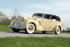 Packard Super Eight Convertible Sedan (1938) - als Lot 178 an der RM Auction Motor City vom 26. Juli 2014