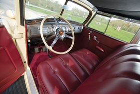 Packard Super Eight Convertible Sedan (1938) - als Lot 178 an der RM Auction Motor City vom 26. Juli 2014