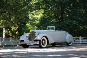 Packard Twelfe Individual Custom Sport Phaeton in the Style of LeBaron (1934) - als Lot 119 an der RM/Sotheby's Versteigerung in Monterey am 24./25. August 2018