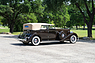 Packard Twelve 1108 Individual Custom Convertible Sedan (1934) - Lot 185 an den Gooding & Co Pebble Beach Versteigerungen 2024 (© Mike Maez - Courtesy Gooding & Company, 2024) Packard Twelve 1108 Individual Custom Convertible Sedan (1934) - Lot 185 an den Gooding & Co Pebble Beach Versteigerungen 2024 (© Mike Maez - Courtesy Gooding & Company, 2024)