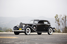 Packard Twelve 1108 Sport Sedan (1934) - als Lot 123 an der Gooding & Co Versteigerung in Pebble Beach 2015