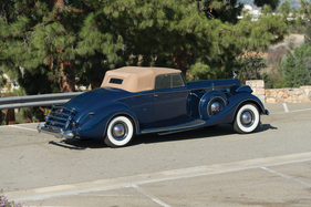 Packard Twelve Coupe Roadster (1937) - als Lot 154 an der Versteigerung von RM in Arizona am 15./16. Januar 2015