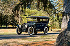 Bild: Packard Twin-Six 2-25 Seven Passenger Touring (1917) - als Lot 282 angeboten an der Bonhams Amelia Island Versteigerung am 3. März 2022