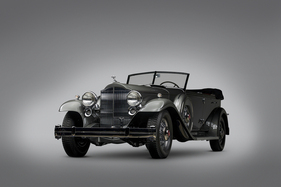 Packard Twin Six Individual Custom Convertible Sedan by Dietrich (1932) - als Lot 107 an der RM/Sotheby's Monterey Versteigerung vom 12. bis 14. August 2021