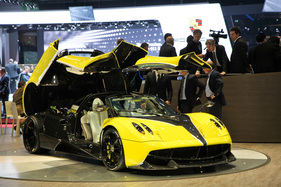 Pagani Huayra (2016) - gehört dem wohl jüngesten Pagani-Besitzer, er ist gerade 15 Jahre alt - am Genfer Autosalon 2016