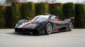 Pagani Huayra R (2022) - as lot 240 part of the Broad Arrow The Concorso d'Eleganza Villa d'Este Auction 2025