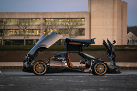 Pagani Huayra Tempesta "Scozia" (2014) - offered as lot 359 at the RM/Sotheby's auction in Monterey on August 17, 2019