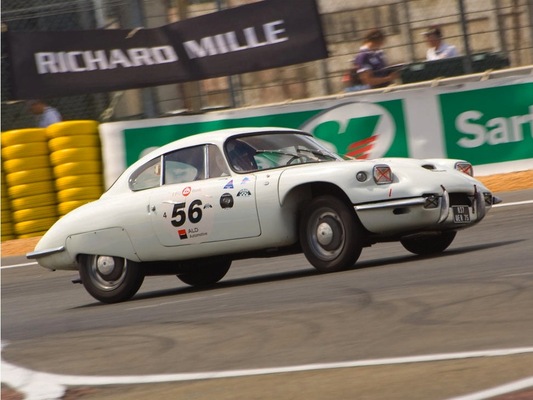 Image: Panhard CD (1963) - offered as lot 451 at the auction "Les Grandes Marques du Monde au Grand Palais" by Bonhams on February 6, 2014
