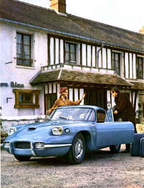 Panhard CD (1963) - sportliches Coupé für zwei Personen - Abbildung in einem Verkaufsprospekt