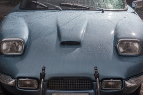 Panhard CD (1964) - kleine Kühlöffnungen