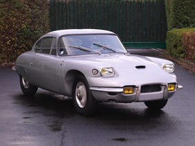 Panhard CD Coach (1964) - angeboten als Lot 302 an der Bonhams-Versteigerung im Grand Palais Paris am 4. Februar 2016