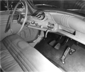 Panhard Dyna 55 (1955) - mit markantem Führersitz - Genfer Automobilsalon 1955