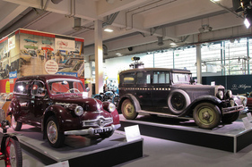 Panhard-Dyna X 120 Canadienne (1951) - Kombiversion auf dem Stand des PS.Speicher - Bremen Classic Motorshow 2020