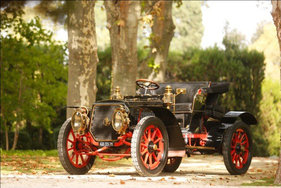 Panhard-Levassor Four-Cylinder 35hp Sports Two-Seater (1904) - angeboten an der Bonhams Versteigerung im Grand Palais in Paris am 5. Februar 2015