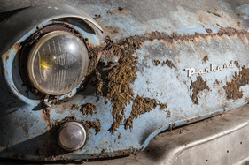 Bild Panhard Tigre PL 17 (1964) - in der Sonderaussstellung "Scheunenfunde" des Pantheons im Sommer 2015