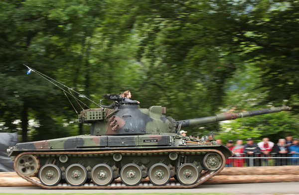 Panzer 68/88 aus dem Jahr 1971 - insgesamt wurden 170 Exemplare gebaut - Militär-Corso am GP Brugger Schachen 2015