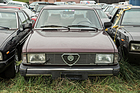 Bild: Park- oder Schrottplatz Kirchberg 2024 - Alfa Romeo Sei Limousine