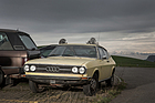 Park- oder Schrottplatz Kirchberg 2024 - Audi 100 Coupé