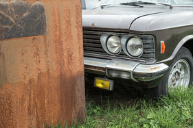Park- oder Schrottplatz Kirchberg 2024 - Fiat 130 Berlina
