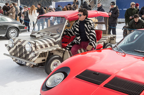 Passend zum Auto gekleidet - The I.C.E. St. Moritz 2025 Passend zum Auto gekleidet - The I.C.E. St. Moritz 2025